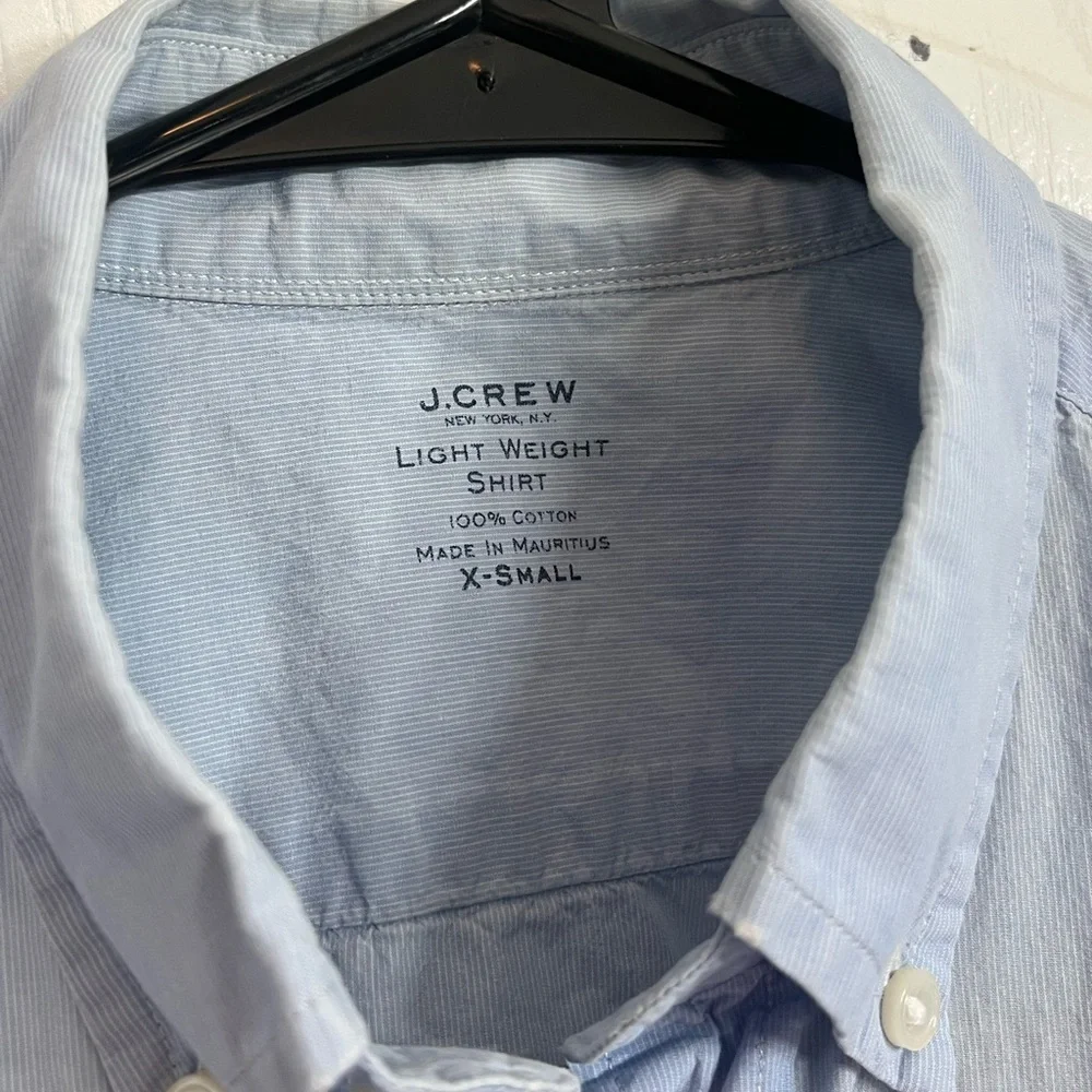 J. Crew Men’s Casual‎ Lightweight Shirt- size XS